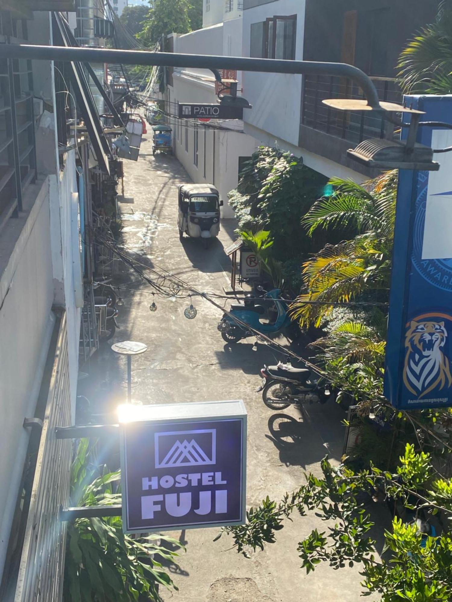 Hostel Fuji Phnom Penh Ngoại thất bức ảnh