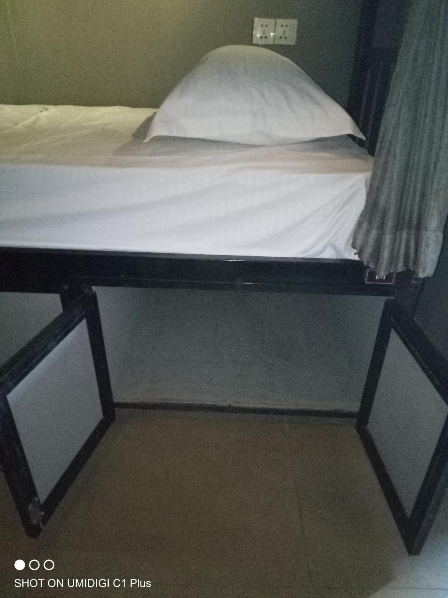 Hostel Fuji Phnom Penh Ngoại thất bức ảnh