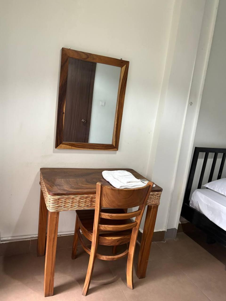 Hostel Fuji Phnom Penh Ngoại thất bức ảnh